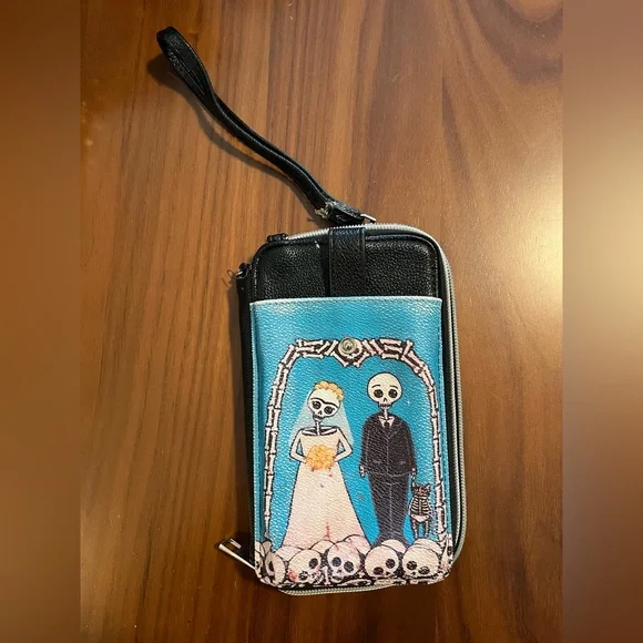 Skull Bride and Groom phone\wallet clutch - Picture 2 of 7